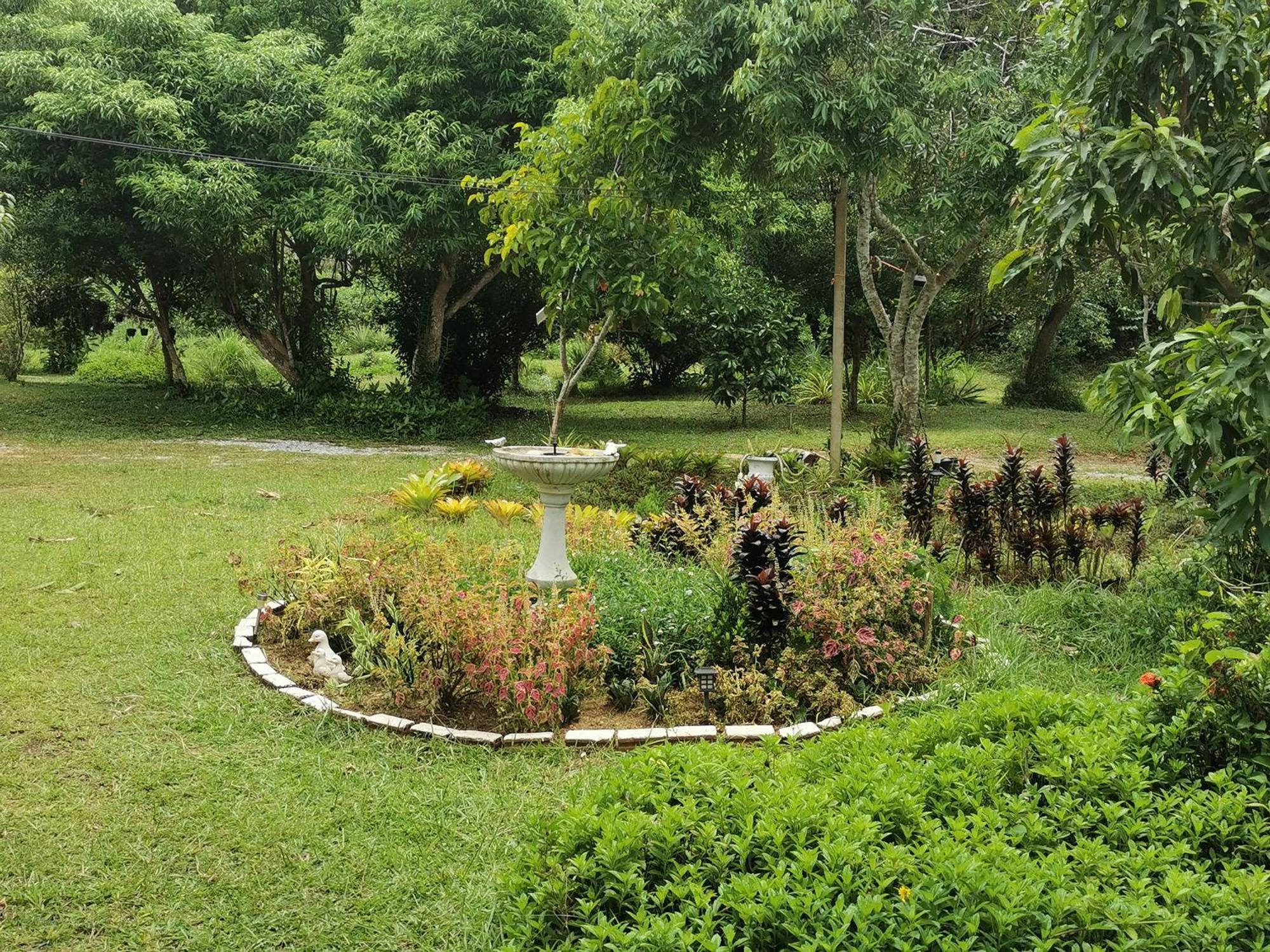 Willa Betong House In The Garden Zewnętrze zdjęcie
