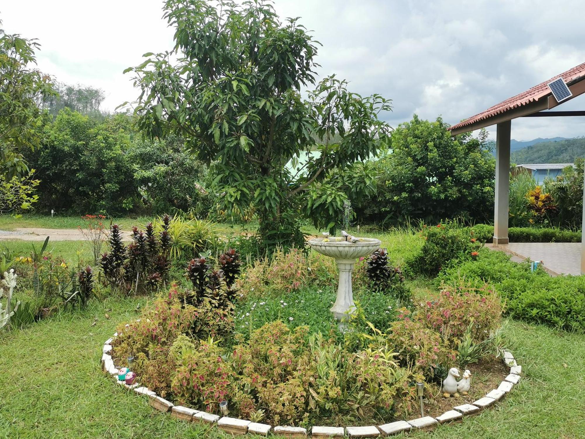 Willa Betong House In The Garden Zewnętrze zdjęcie